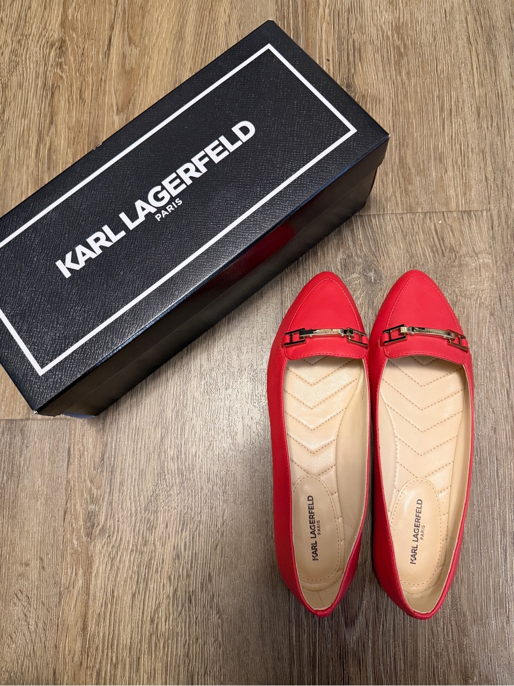 Karl Lagerfeld Ballet Flats with Gold Accents Size Women 7M
